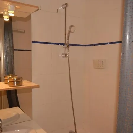 Résidence Sarriere - Pour 6 Personnes Mae-5113 * Eaux-Bonnes